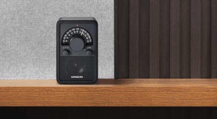 Sangean WR-15WL Walnut AM FM Wooden Radio